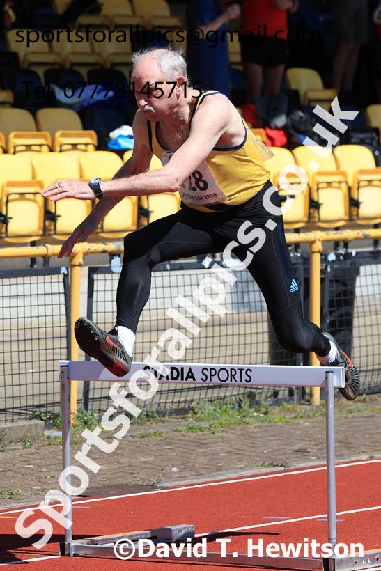 Mens hurdles, 2024 NE Masters Track and Field Champs., Monkton Stadium, Jarrow.  Photo: David T. Hewitson/Sports for All Pics